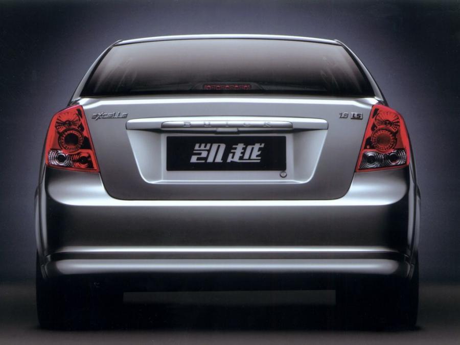  Buick Excelle 2003 года  (фото 9 из 12)